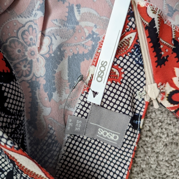 ASOS dress NWT - Picture 3 of 3